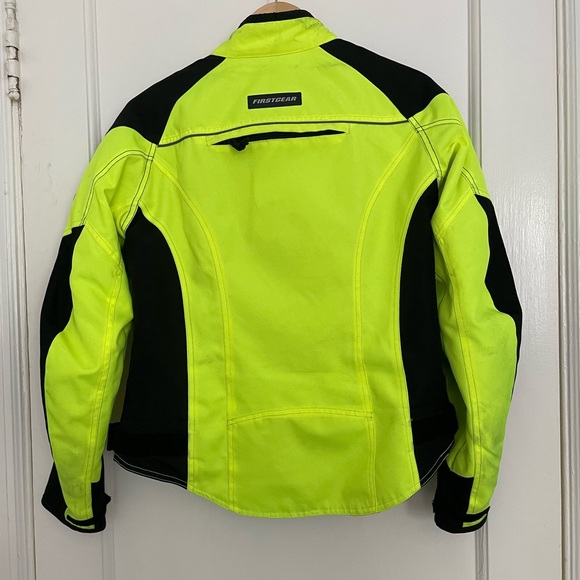 womens motorcycle jacket - Picture 4 of 7